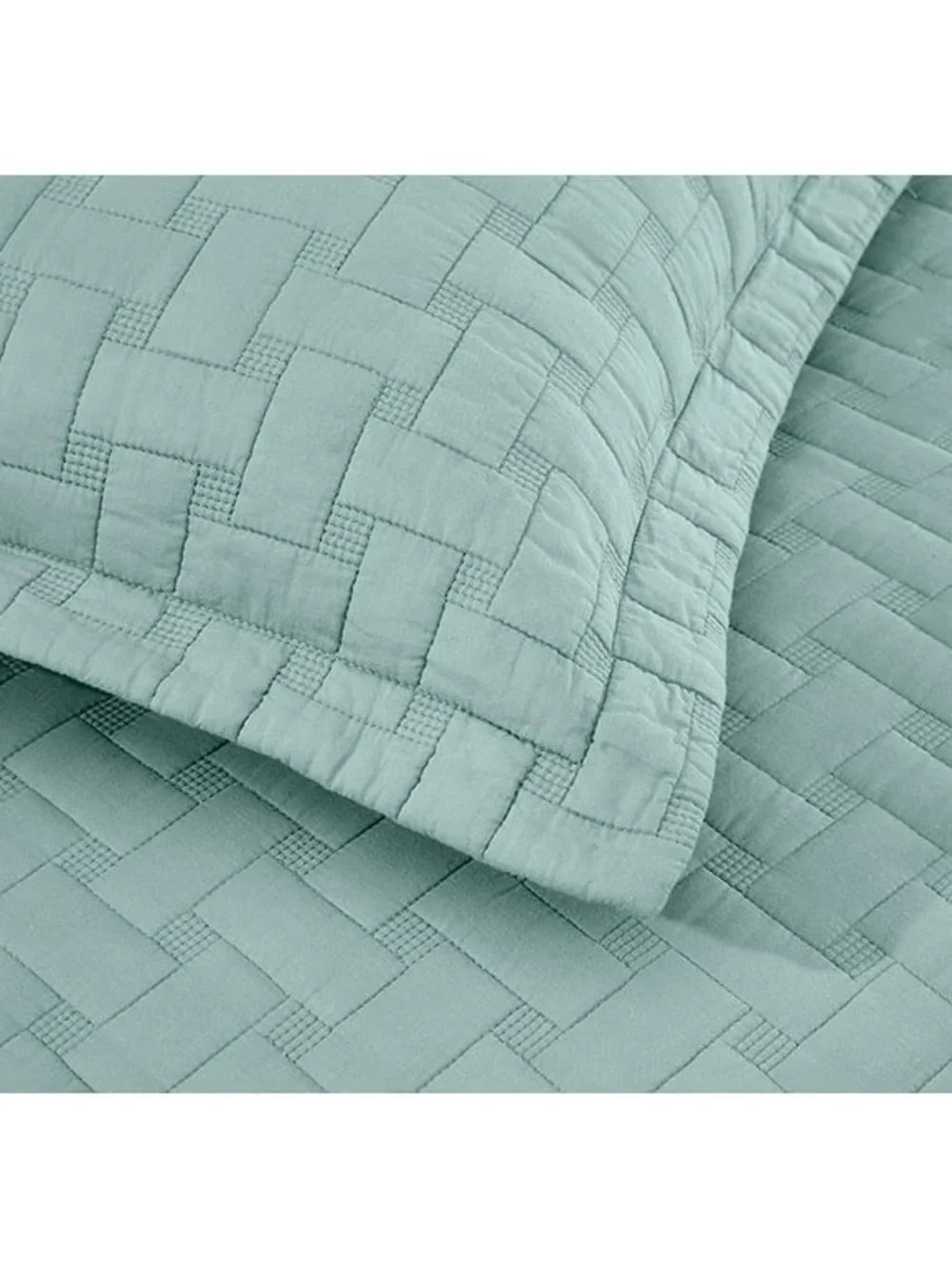 Quilted Solid king 3 piece Bedspread Set in Seafoam Green
